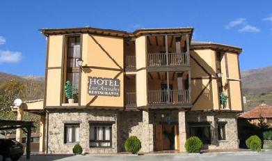 Hotel Los Arenales De Jerte Exteriér fotografie